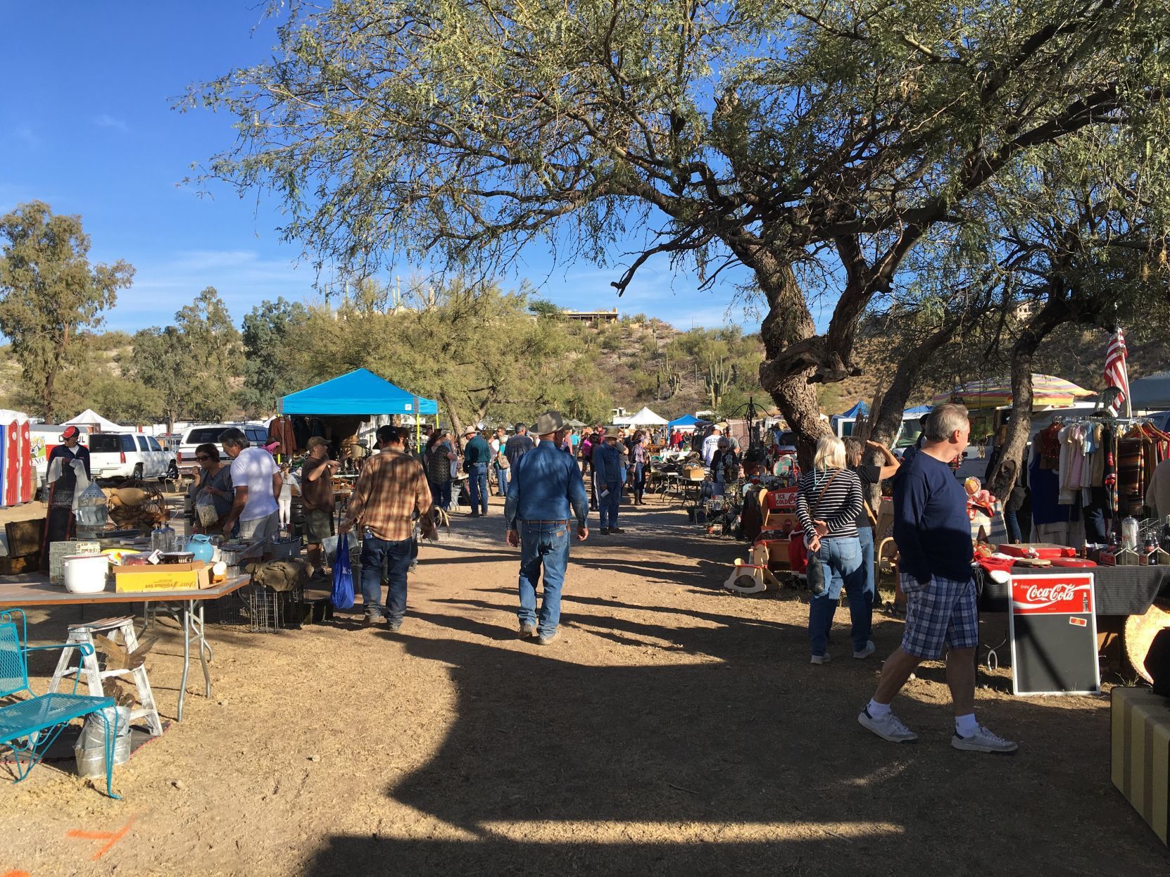 Antique fair at Medella Vina Ranch